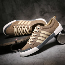 Load image into Gallery viewer, Classics Skateboarding Shoes Men